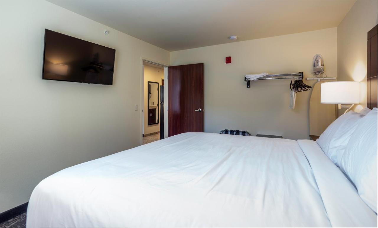 Cobblestone Inn & Suites - Brookville Dış mekan fotoğraf