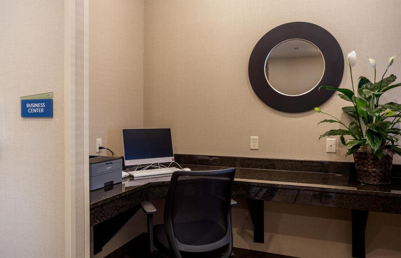Cobblestone Inn & Suites - Brookville Dış mekan fotoğraf