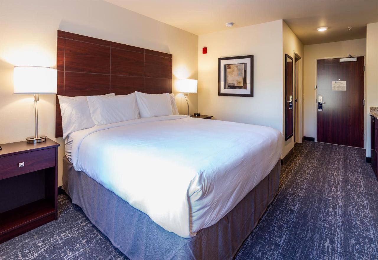Cobblestone Inn & Suites - Brookville Dış mekan fotoğraf