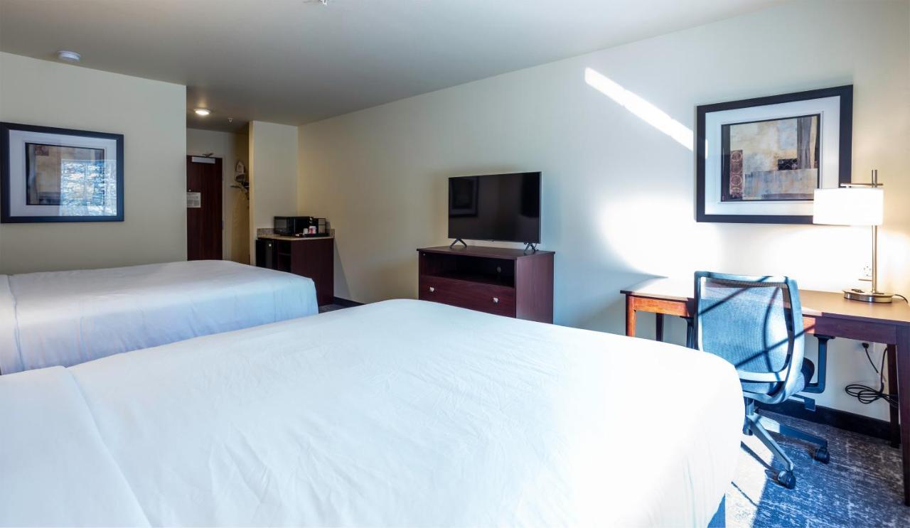 Cobblestone Inn & Suites - Brookville Dış mekan fotoğraf