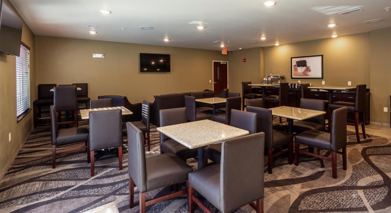 Cobblestone Inn & Suites - Brookville Dış mekan fotoğraf