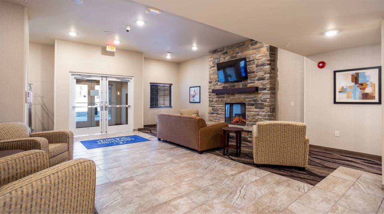 Cobblestone Inn & Suites - Brookville Dış mekan fotoğraf
